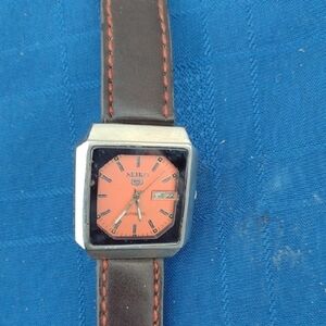 Seiko U.K.  Model Automatic Watch with Calendar